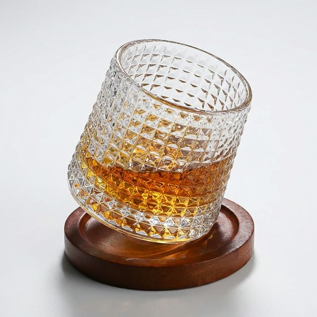 KAZUMI YŪGEN – Rotierendes Whiskeyglas